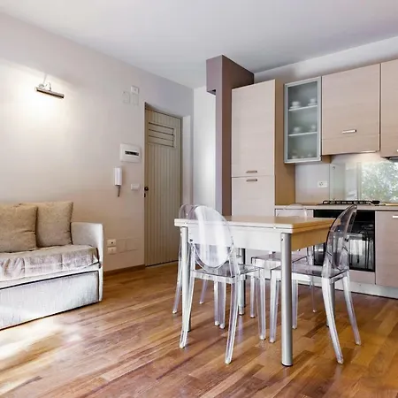 My - La Romantica Apartment *
